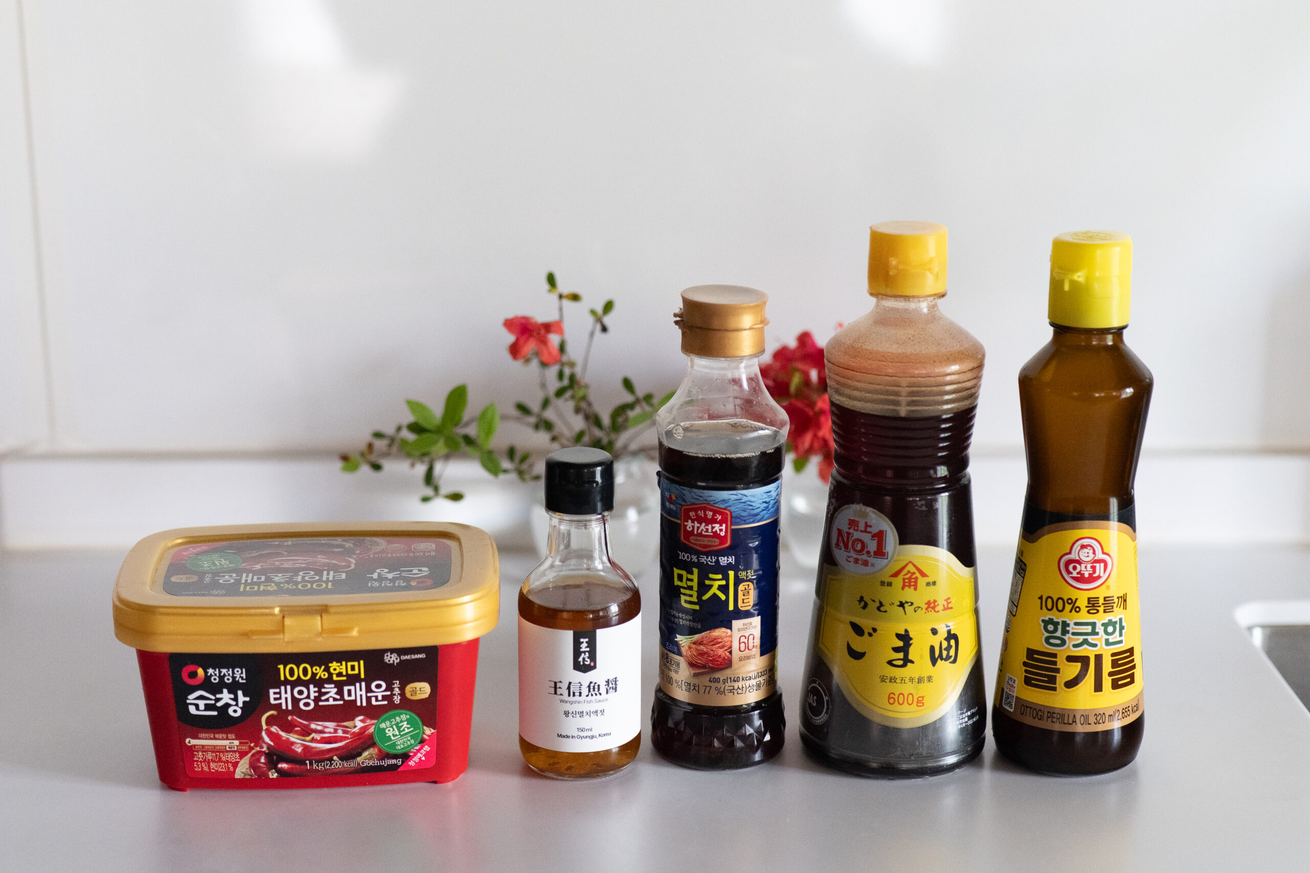 韓国料理で使う調味料の数々